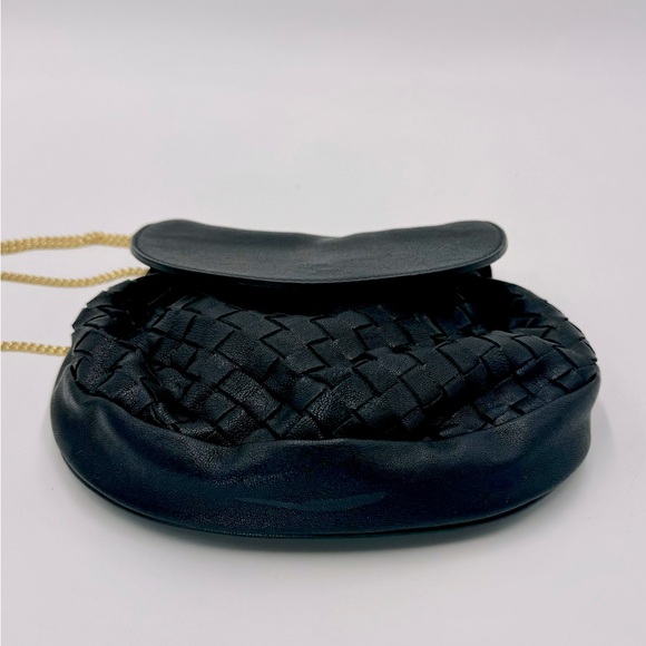 Auth Bottega Veneta Mini Black Leather belt bag Intreciatto add on strap - Picture 9 of 16